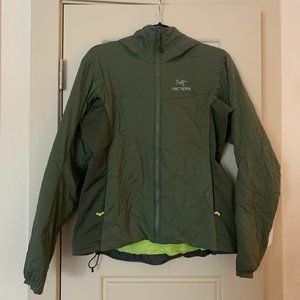 Arc'teryx - Women's - Atom Insulated Hoodie - Green - Medium